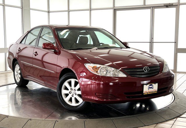 Used 2002 Toyota Camry XLE FWD image 1