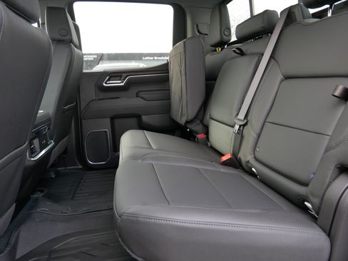 New 2026 GMC Sierra 1500 SLT w/ SLT Premium Plus Package image 5