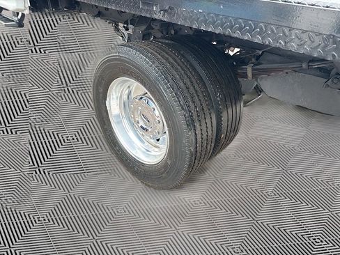 Used 2019 Ford F450 XL w/ XL Value Package image 9