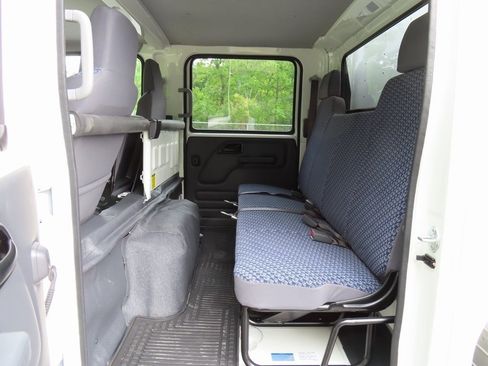 New 2024 Chevrolet Low Cab Forward image 22