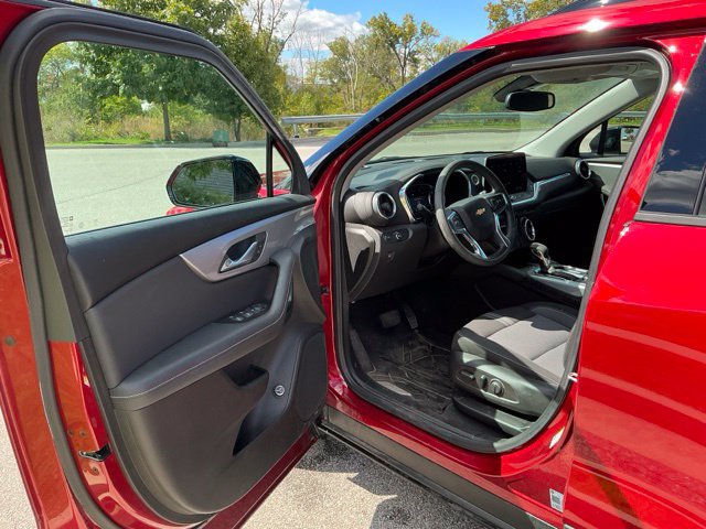 Used 2024 Chevrolet Blazer LT w/ Convenience Package AWD/4WD image 14
