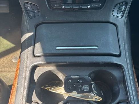 Used 2015 Chevrolet Tahoe LTZ image 17