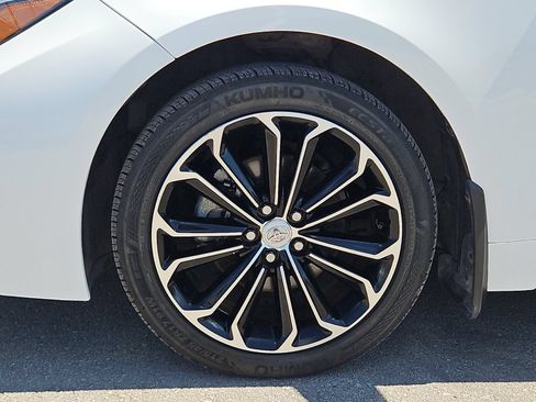 Certified 2025 Toyota Corolla SE FWD image 22