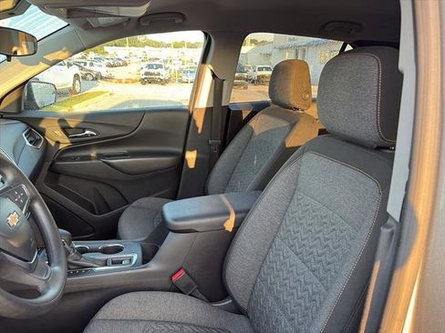 Certified 2023 Chevrolet Equinox LT w/ LPO, Floor Liner Package image 13