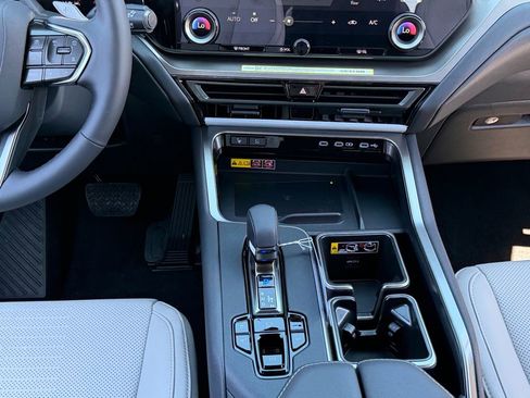 New 2026 Lexus TX 350 AWD image 11
