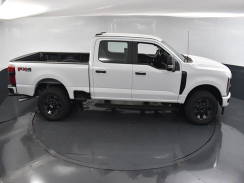 Used 2024 Ford F250 XL w/ STX Appearance Package image 25