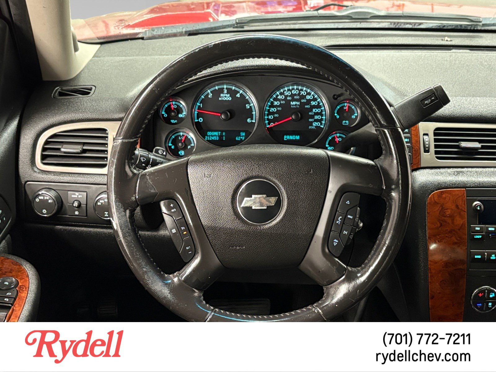 Used 2009 Chevrolet Avalanche LT w/ Luxury Package AWD/4WD image 13