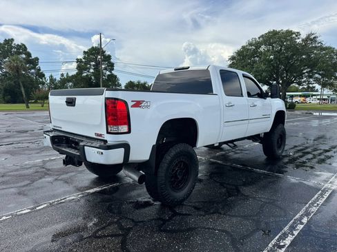 Used 2012 GMC Sierra 2500 Denali AWD/4WD image 6