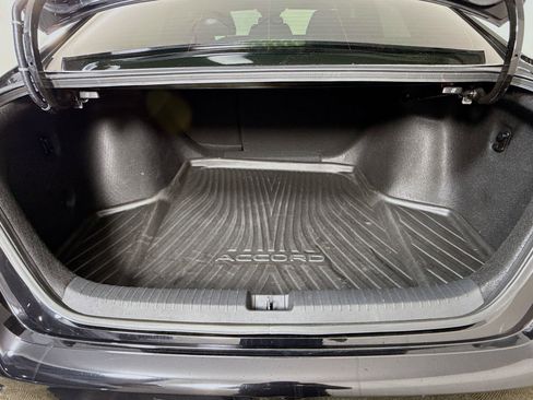 Used 2023 Honda Accord Sport image 35