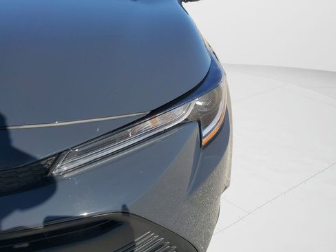 Used 2025 Toyota Corolla LE w/ Convenience Package image 9