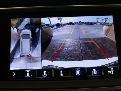 Used 2020 Buick Enclave Essence w/ Trailering Package, 5000 lbs. image 18