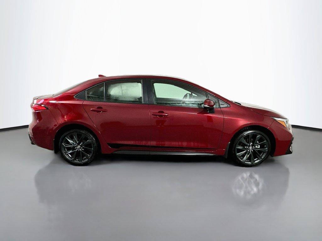 Certified 2026 Toyota Corolla SE FWD image 4