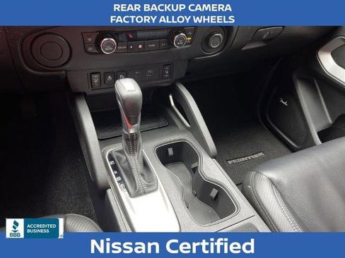 Certified 2024 Nissan Frontier SL w/ Technology Package image 9
