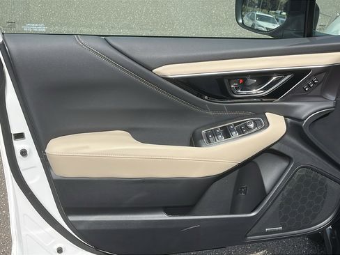 New 2025 Subaru Outback Limited image 6
