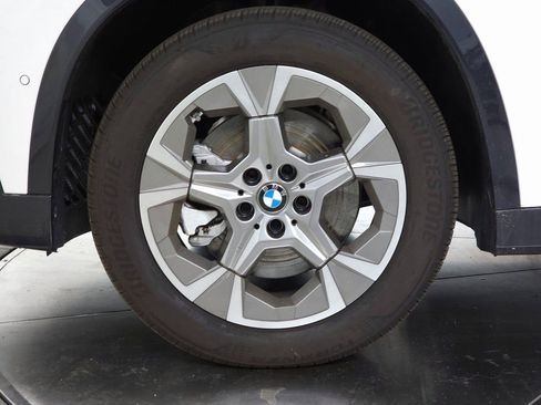 Used 2025 BMW X1 xDrive28i w/ Convenience Package image 8