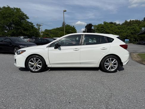 Used 2019 Subaru Impreza 2.0i AWD/4WD image 2