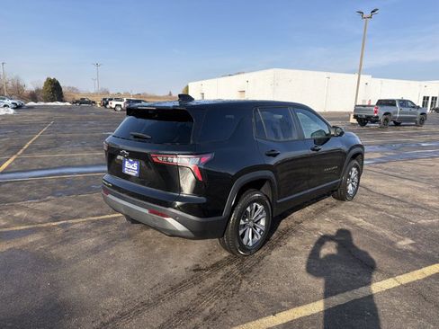 New 2026 Chevrolet Equinox LT image 5