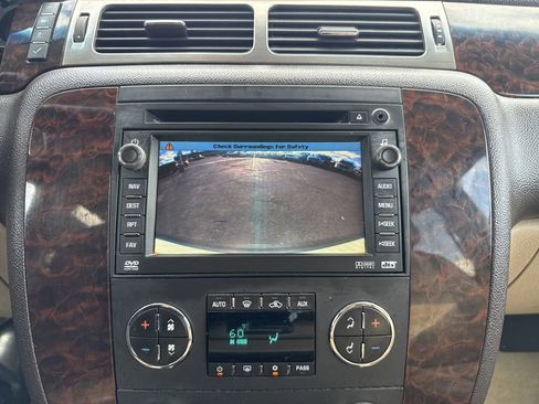 Used 2007 GMC Yukon Denali AWD/4WD image 24