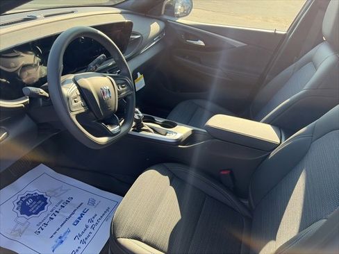 New 2026 Buick Envista Preferred w/ Convenience II Package image 16