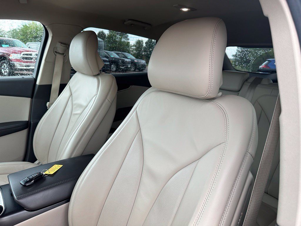 Used 2017 Lincoln MKX Select w/ Select Plus Package AWD/4WD image 14