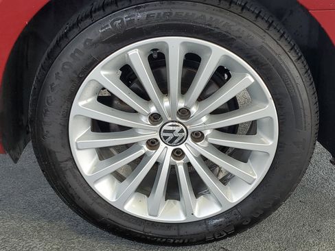 Used 2016 Volkswagen Passat 1.8T SE FWD image 7