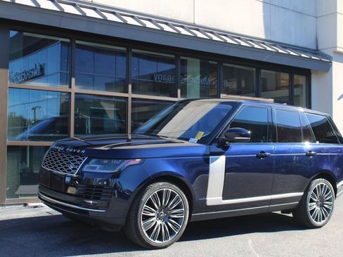 Used 2022 Land Rover Range Rover P525 Westminster Edition image 1