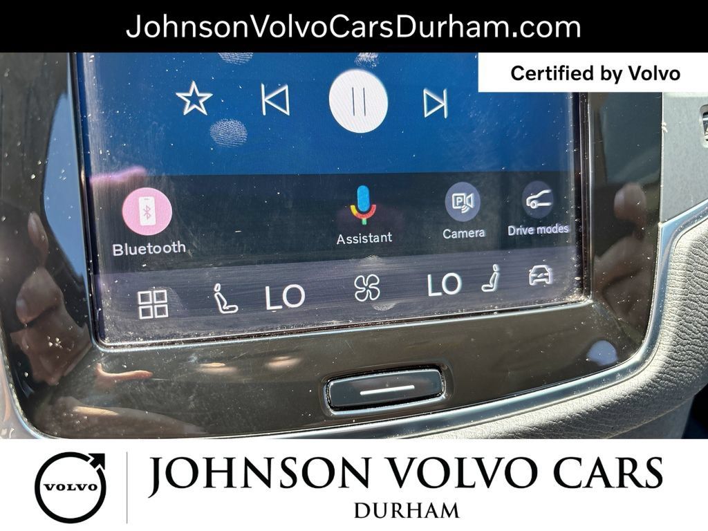 Certified 2023 Volvo XC90 B6 Core w/ Protection Package Premier AWD/4WD image 18