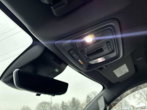 Certified 2022 Chevrolet Silverado 1500 LTZ image 35