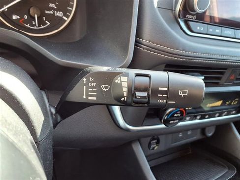 Certified 2024 Nissan Rogue SV image 12