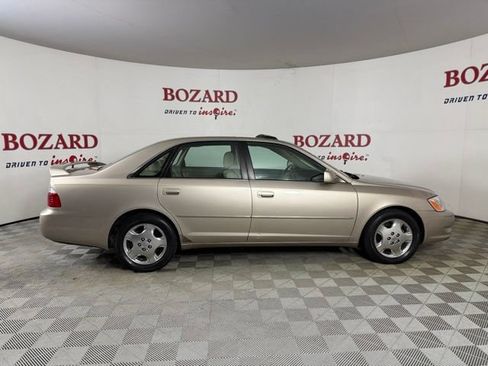 Used 2003 Toyota Avalon XLS w/ Premium Luxury Pkg FWD image 9