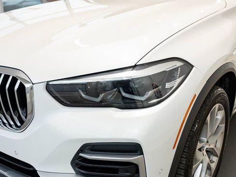 Used 2022 BMW X5 xDrive40i w/ Premium Package image 8