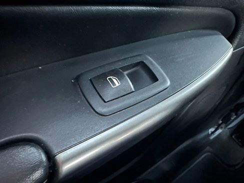 Used 2020 Jeep Cherokee Limited FWD image 33