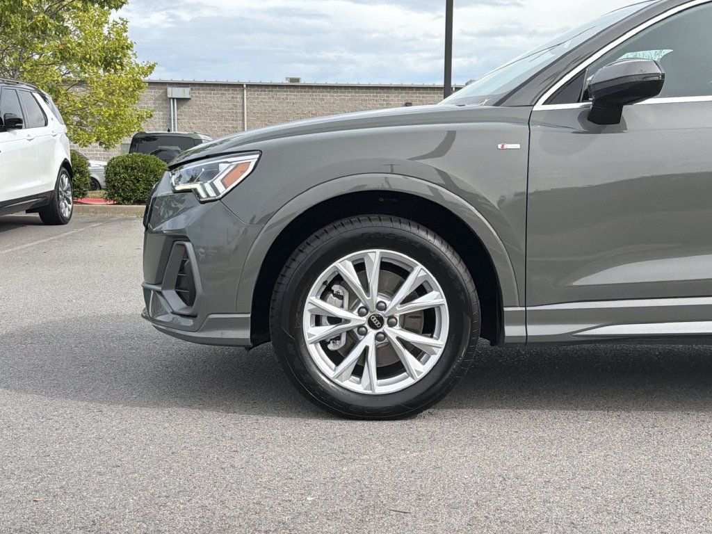 Used 2025 Audi Q3 2.0T Premium AWD/4WD image 9