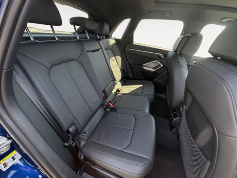 Used 2025 Audi Q3 2.0T Premium Plus w/ Premium Plus Package image 18