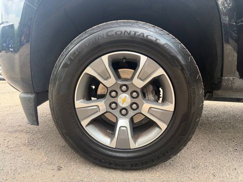 Used 2018 Chevrolet Colorado Z71 AWD/4WD image 24