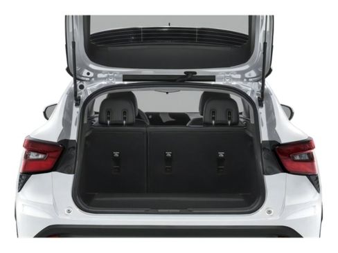 Used 2025 Chevrolet Trax LT w/ LT Convenience Package image 25