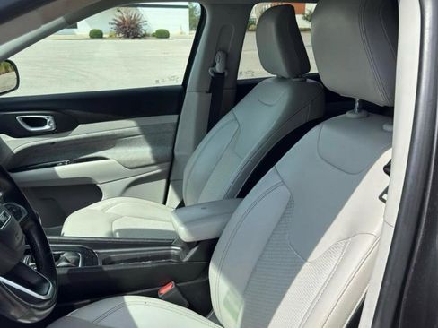 Used 2022 Jeep Compass Latitude w/ Convenience Group image 13