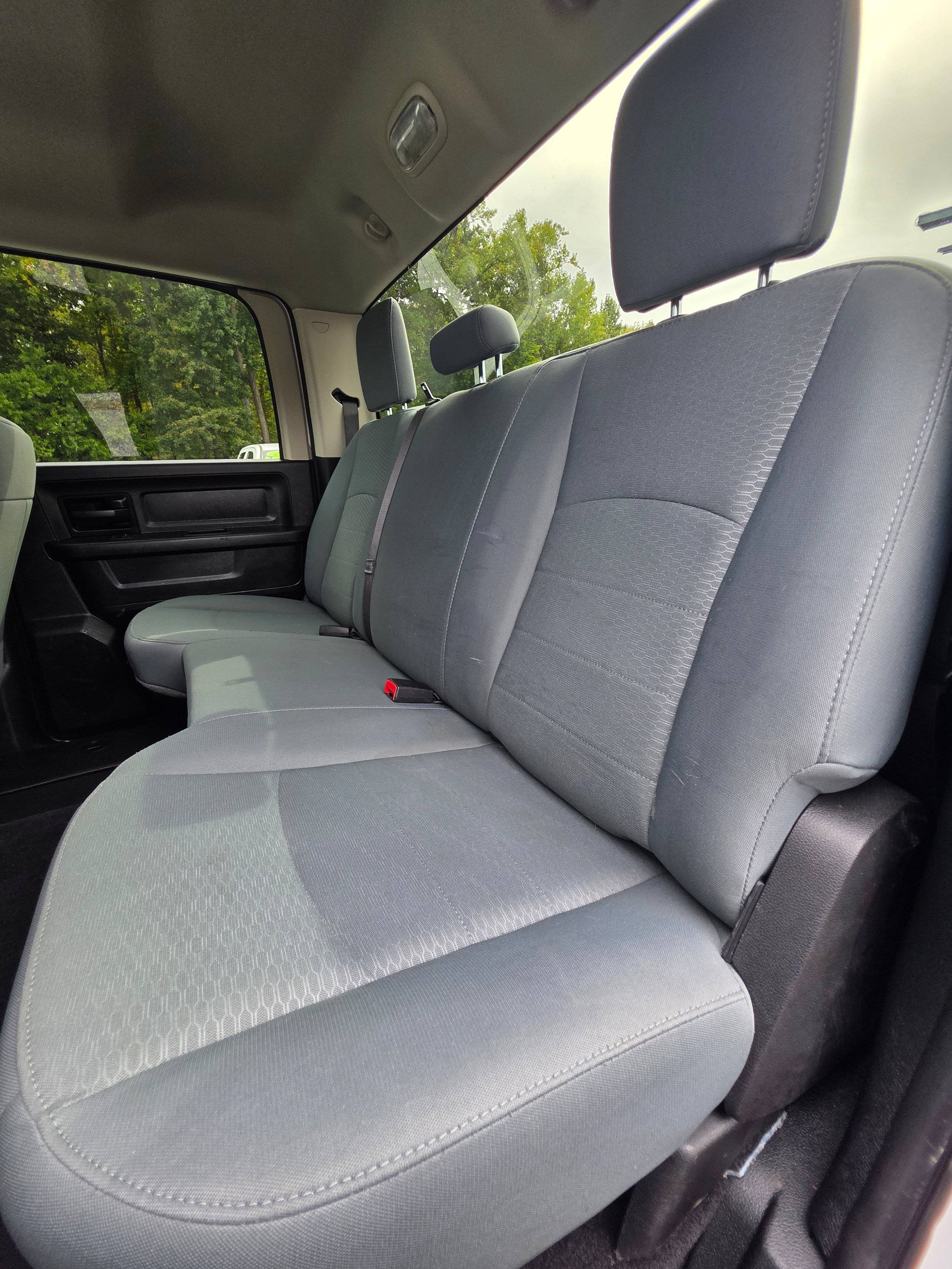 Used 2018 RAM 2500 Tradesman w/ Chrome Appearance Group AWD/4WD image 24