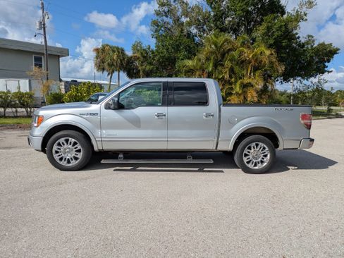 Used 2011 Ford F150 Platinum RWD image 7