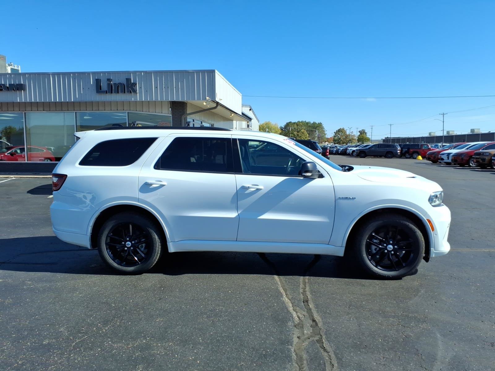 Used 2025 Dodge Durango R/T AWD/4WD image 2