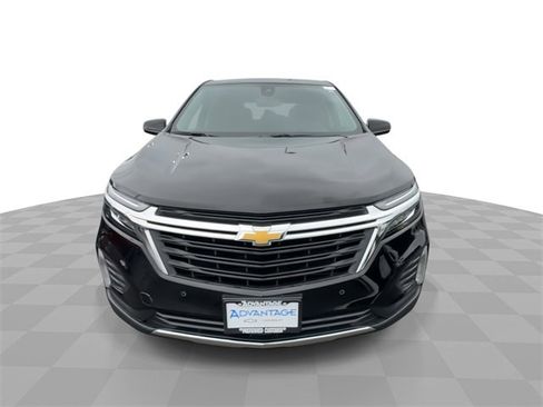 Certified 2024 Chevrolet Equinox LT image 3