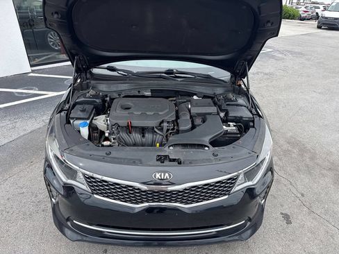 Used 2018 Kia Optima S FWD image 10