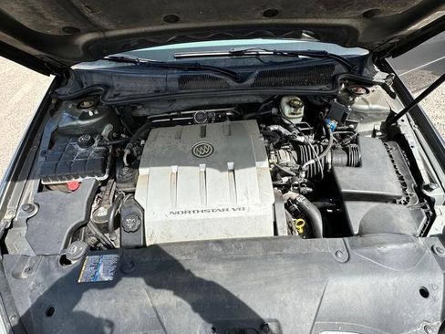 Used 2008 Buick Lucerne CXS FWD image 42