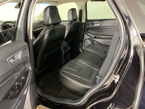Used 2020 Ford Edge Titanium w/ Equipment Group 301A image 32