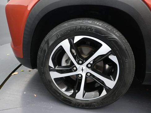 Used 2024 Chevrolet Trax RS w/ Driver Confidence Package image 14