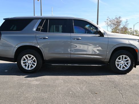 Used 2022 Chevrolet Tahoe LS image 11