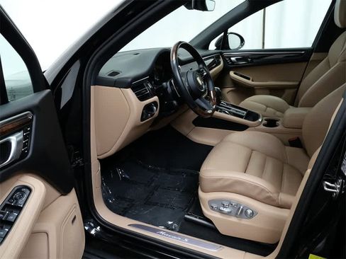Used 2024 Porsche Macan S image 5