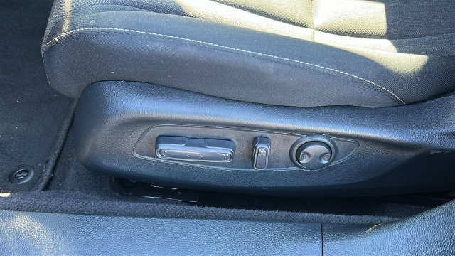 Used 2024 Honda Accord EX image 11