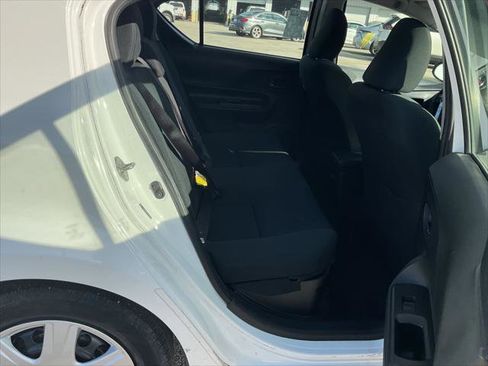 Used 2016 Toyota Prius C Two image 34