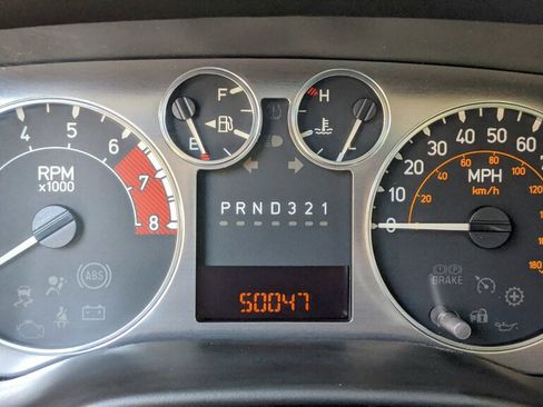 Used 2010 HUMMER H3T image 13